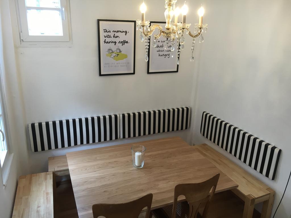 Privatzimmer In Bester Altstadtlage Tubinga Esterno foto