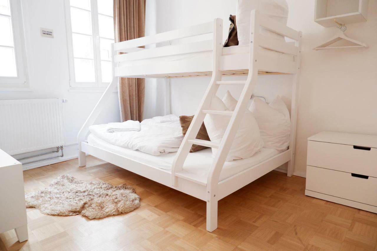 Privatzimmer In Bester Altstadtlage Tubinga Esterno foto