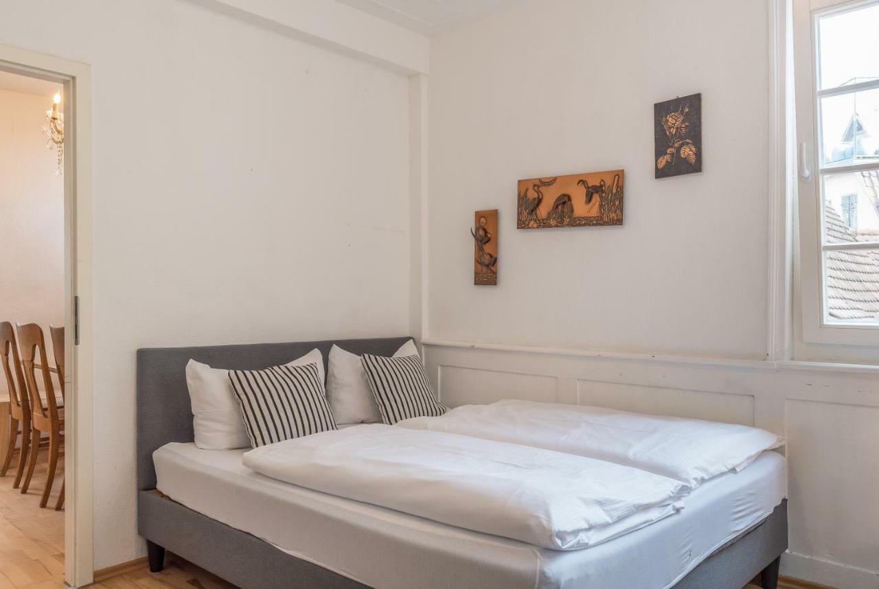 Privatzimmer In Bester Altstadtlage Tubinga Esterno foto