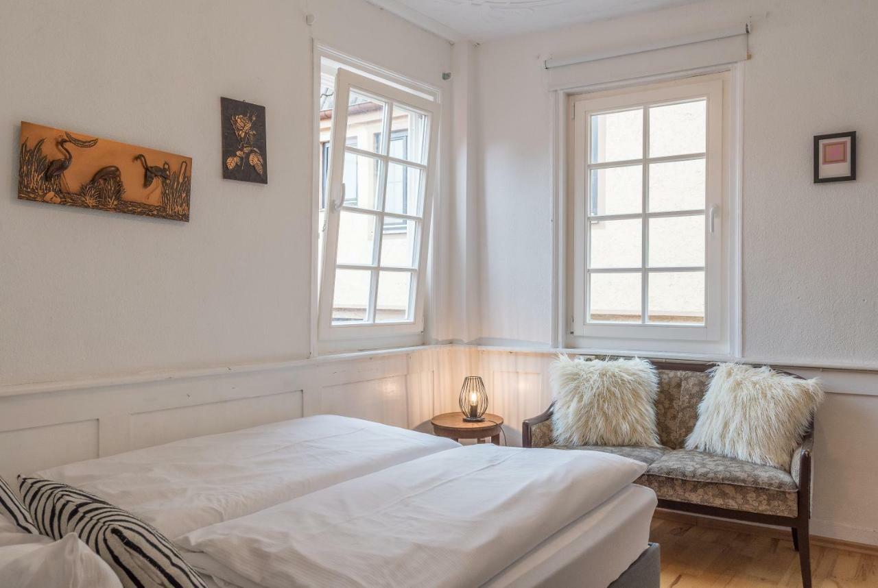 Privatzimmer In Bester Altstadtlage Tubinga Esterno foto